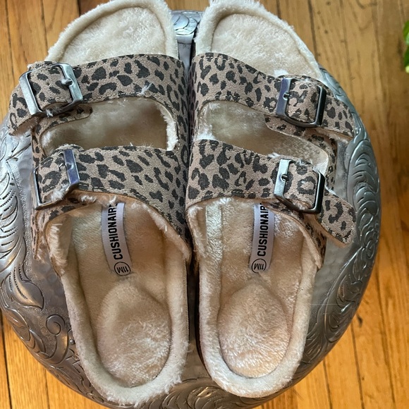 cushionaire Shoes - Brand new CUSHIONAIRE sherpa lined animal print sandals. Size 11 but fit 9/10